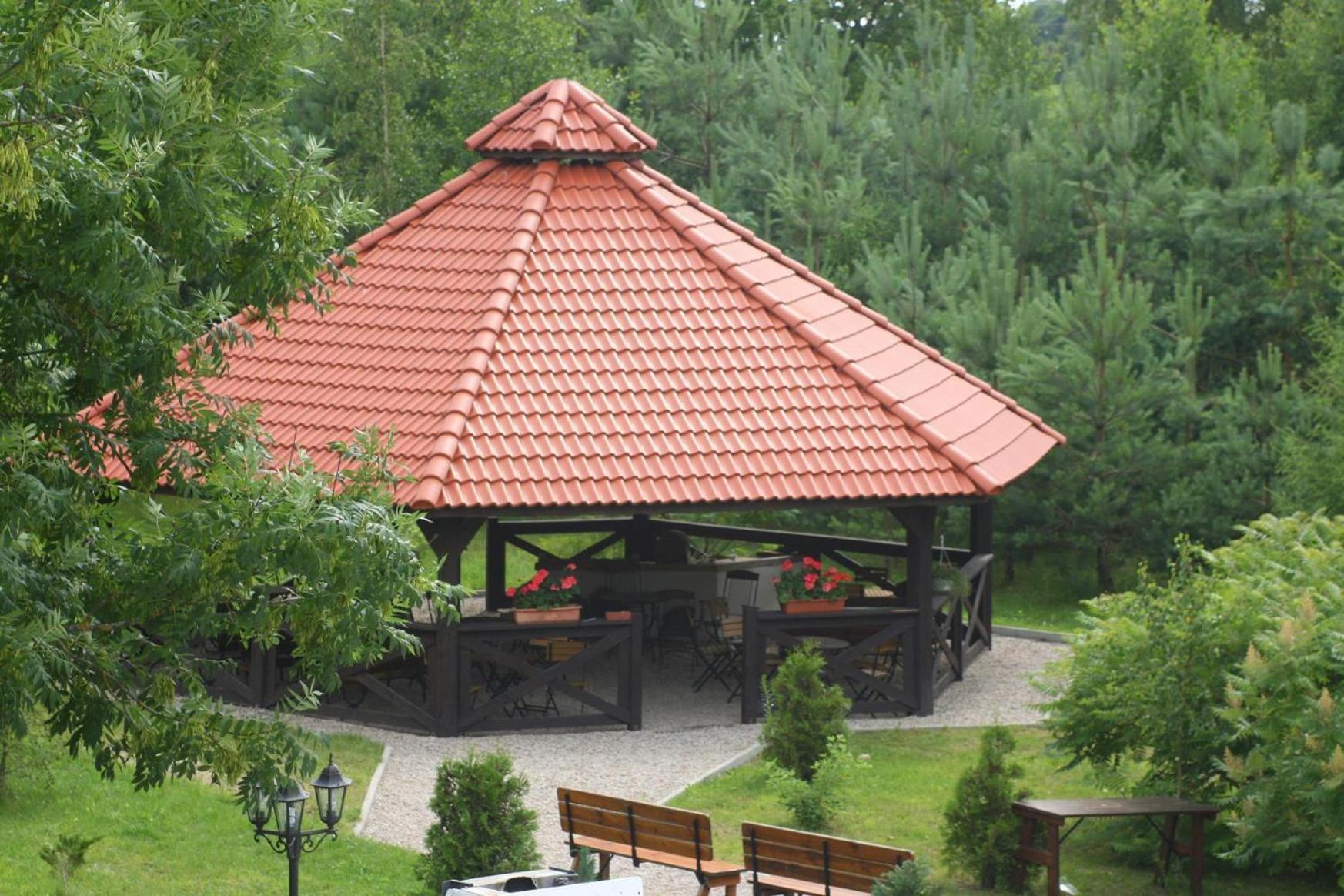 Zajazd Bialy Mlyn Sterławki Wielkie Exterior foto