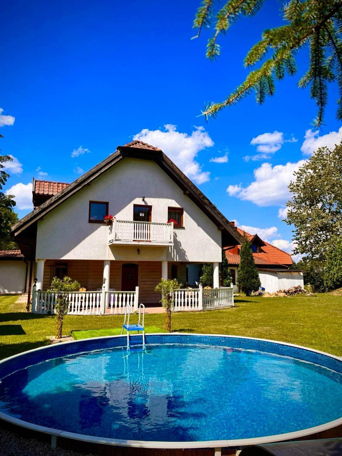 Zajazd Bialy Mlyn Sterławki Wielkie Exterior foto