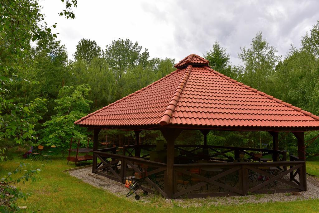 Zajazd Bialy Mlyn Sterławki Wielkie Exterior foto